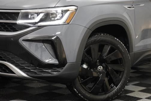 2024 Volkswagen Taos 1.5T SEL
