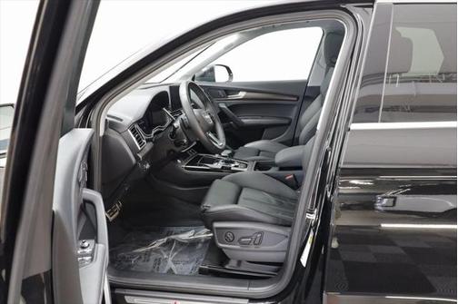 2024 Audi Q5 45 S line Premium Plus