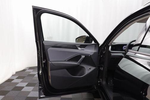 2025 Volkswagen Tiguan 2.0T SE 4MOTION