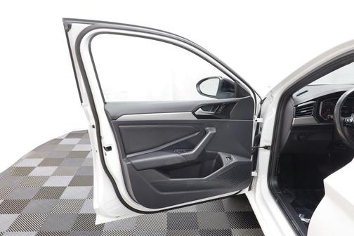 2019 Volkswagen Jetta 1.4T R-Line