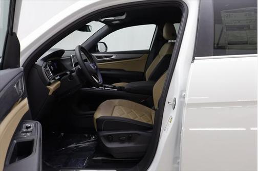 2025 Volkswagen Atlas Cross Sport 2.0T SE w/Technology 4MOTION