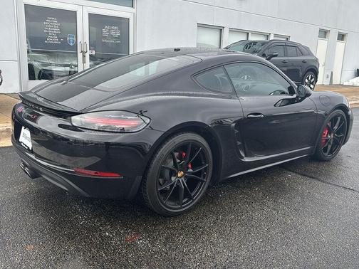 2017 Porsche 718 Cayman S