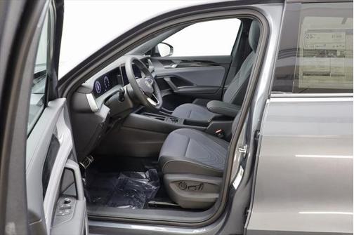 2025 Volkswagen Tiguan 2.0T SE R-Line Black 4MOTION