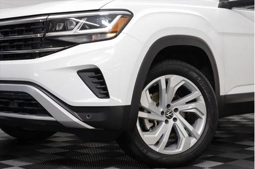 2022 Volkswagen Atlas 3.6L SE w/Technology