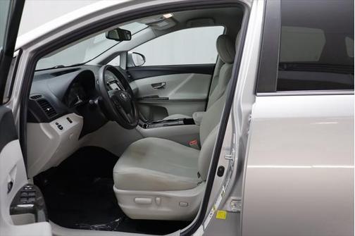 2014 Toyota Venza LE