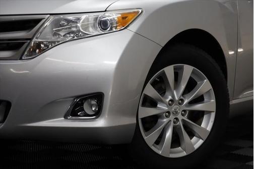 2014 Toyota Venza LE