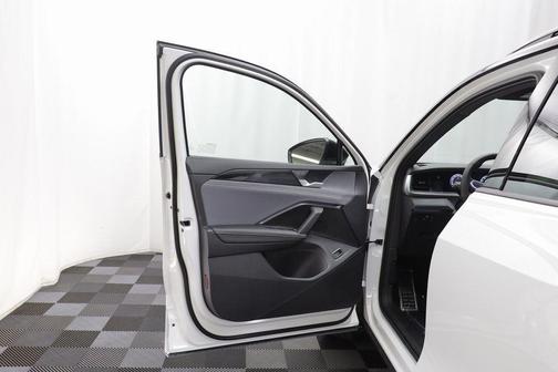 2025 Volkswagen Tiguan 2.0T SE R-Line Black 4MOTION