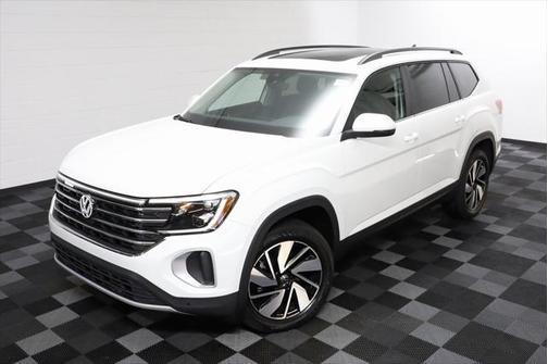2025 Volkswagen Atlas 2.0T SE w/Technology 4MOTION