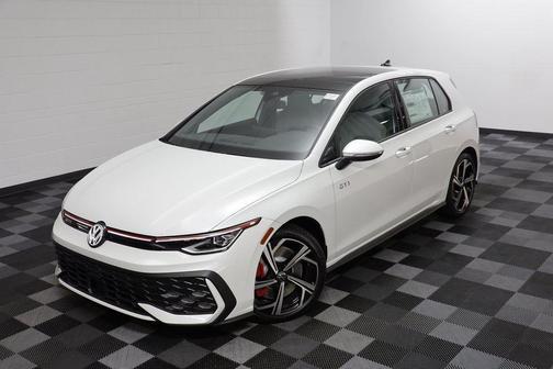 2025 Volkswagen Golf GTI 2.0T SE DSG