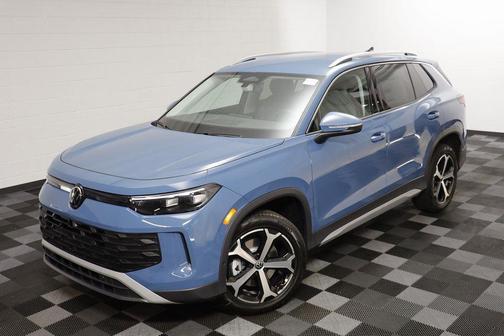 2025 Volkswagen Tiguan 2.0T SE 4MOTION