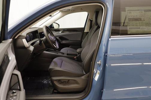 2025 Volkswagen Tiguan 2.0T SE 4MOTION