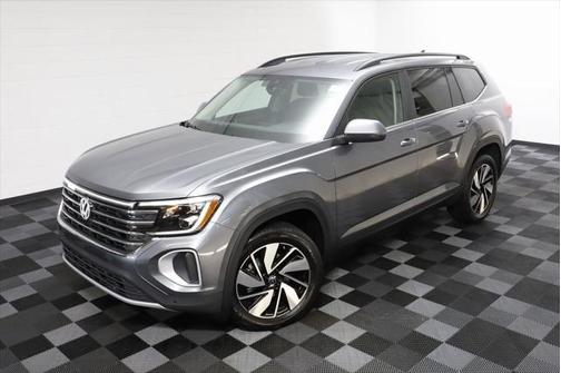 2025 Volkswagen Atlas 2.0T SE w/Technology 4MOTION