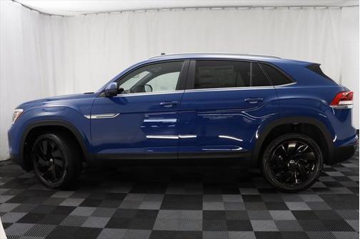 2025 Volkswagen Atlas Cross Sport 2.0T SE w/Technology 4MOTION