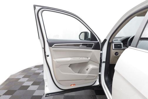 2019 Volkswagen Atlas 3.6L SE w/Technology