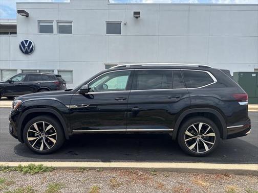 2024 Volkswagen Atlas 2.0T SEL Premium R-Line 4MOTION