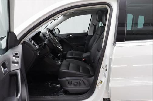 2017 Volkswagen Tiguan 2.0T Wolfsburg Edition