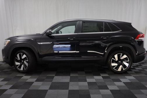 2026 Volkswagen Atlas Cross Sport 2.0T SE w/Technology 4MOTION