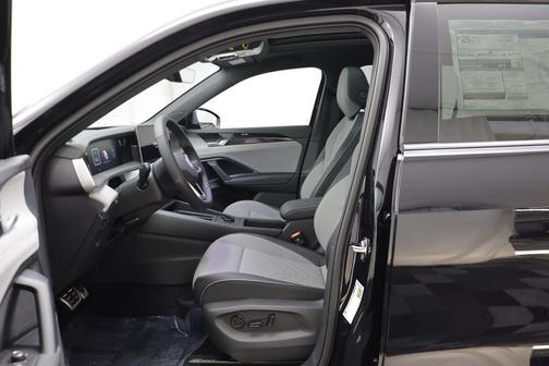 2026 Volkswagen Tiguan 2.0T SE R-Line Black 4MOTION