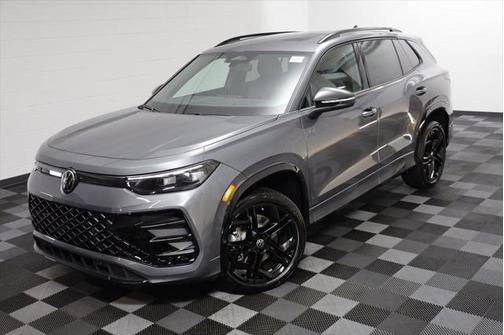 2025 Volkswagen Tiguan 2.0T SE R-Line Black 4MOTION
