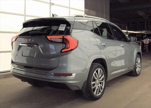 2023 GMC Terrain Denali