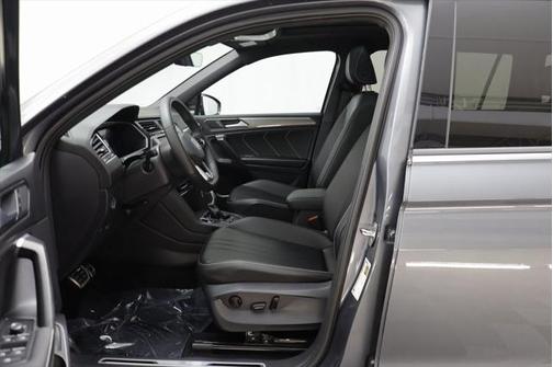 2024 Volkswagen Tiguan 2.0T SE R-Line Black 4MOTION