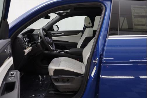 2025 Volkswagen Atlas Cross Sport 2.0T SEL Premium