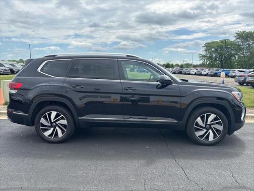 2025 Volkswagen Atlas 2.0T SEL