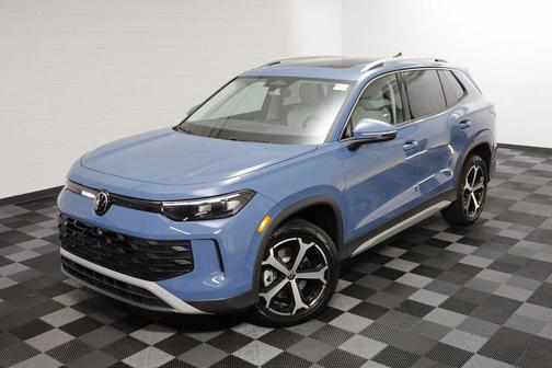 2025 Volkswagen Tiguan 2.0T SE 4MOTION