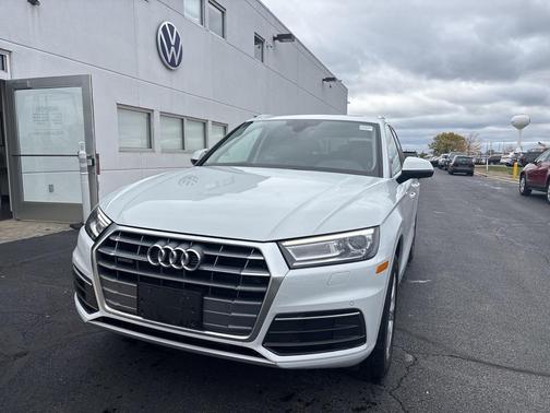 2020 Audi Q5 45 Premium