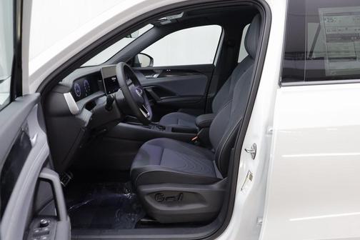 2025 Volkswagen Tiguan 2.0T SE R-Line Black 4MOTION