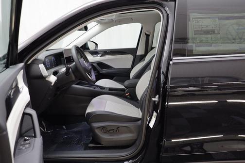 2025 Volkswagen Tiguan 2.0T SE 4MOTION