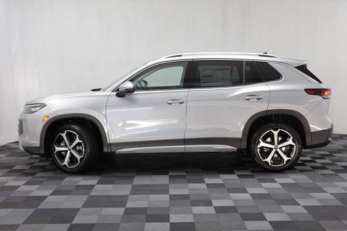 2025 Volkswagen Tiguan 2.0T SE 4MOTION