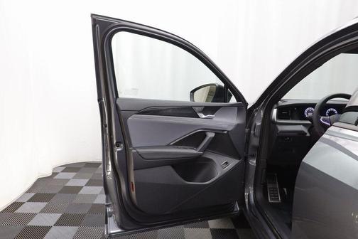 2025 Volkswagen Tiguan 2.0T SE R-Line Black 4MOTION