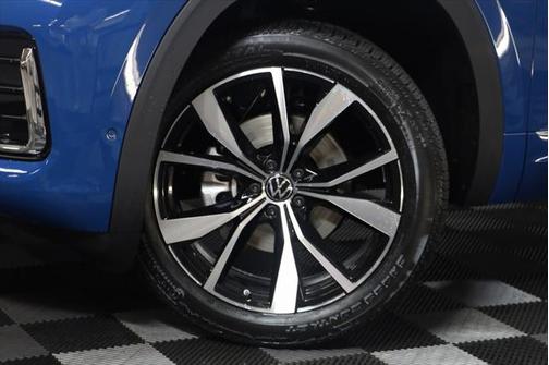 2025 Volkswagen Atlas 2.0T SEL Premium R-Line 4MOTION