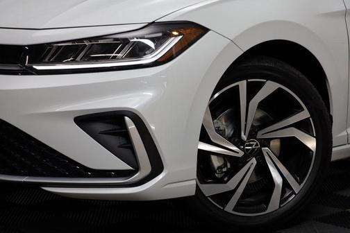 2025 Volkswagen Jetta 1.5T SEL