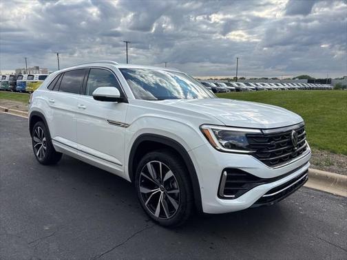 2024 Volkswagen Atlas Cross Sport 2.0T SEL Premium