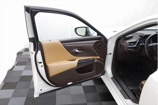 2020 Lexus ES 350 Base