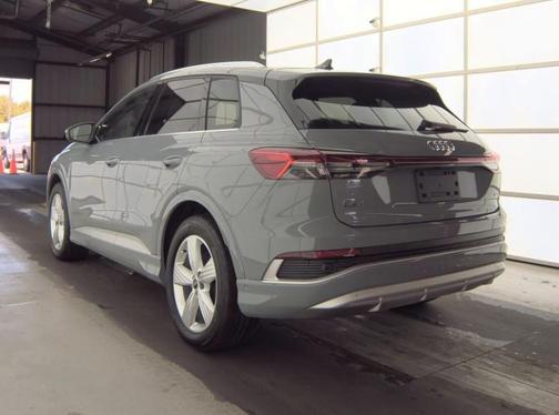 2024 Audi Q4 e-tron Premium Plus 55 quattro