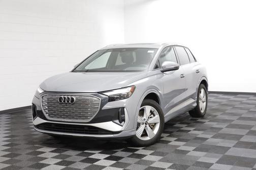 2024 Audi Q4 e-tron Premium Plus 55 quattro