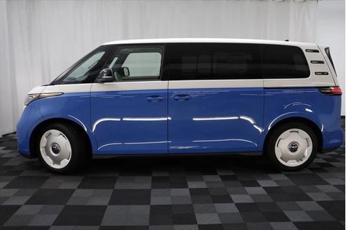 2025 Volkswagen ID. Buzz 1st Edition with 4MOTION