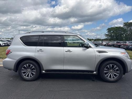 2017 Nissan Armada SL