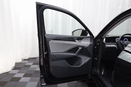 2025 Volkswagen Tiguan 2.0T S 4MOTION