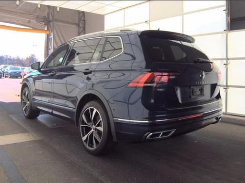 2022 Volkswagen Tiguan 2.0T SEL R-Line 4MOTION