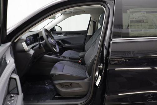 2025 Volkswagen Tiguan 2.0T SE 4MOTION