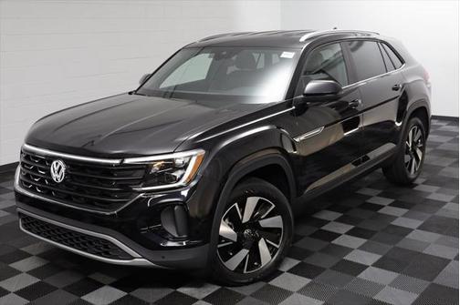 2025 Volkswagen Atlas Cross Sport 2.0T SE w/Technology 4MOTION