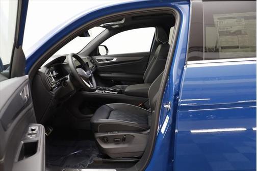 2025 Volkswagen Atlas Cross Sport 2.0T SEL Premium