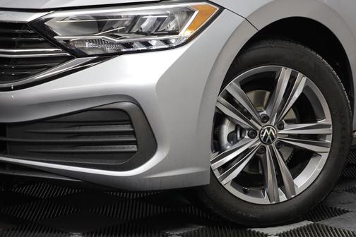 2022 Volkswagen Jetta 1.5T SE