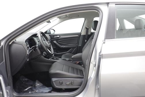 2022 Volkswagen Jetta 1.5T SE