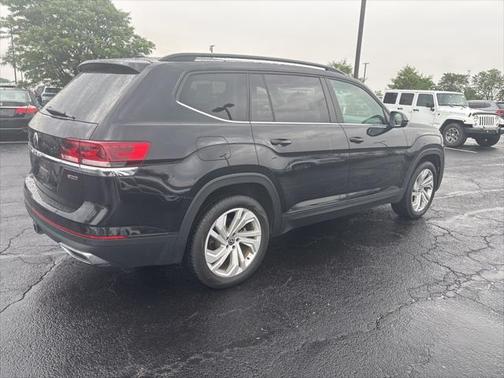 2022 Volkswagen Atlas 3.6L SE w/Technology