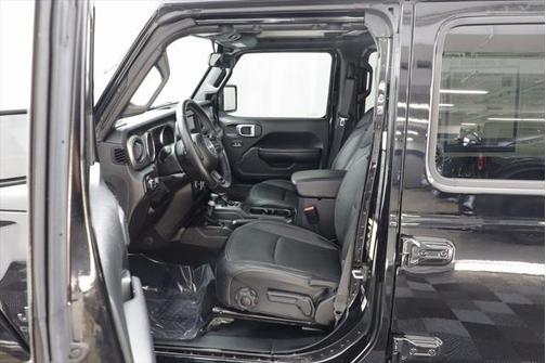 2021 Jeep Gladiator Sport S